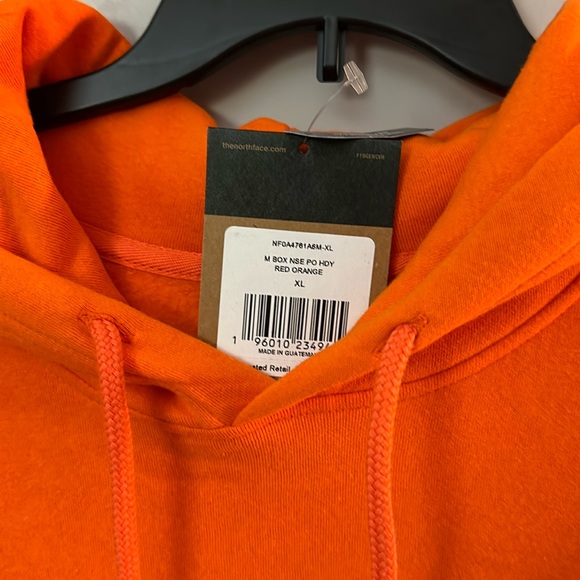 NWT THE NORTH FACE HOODIE - Picture 2 of 4